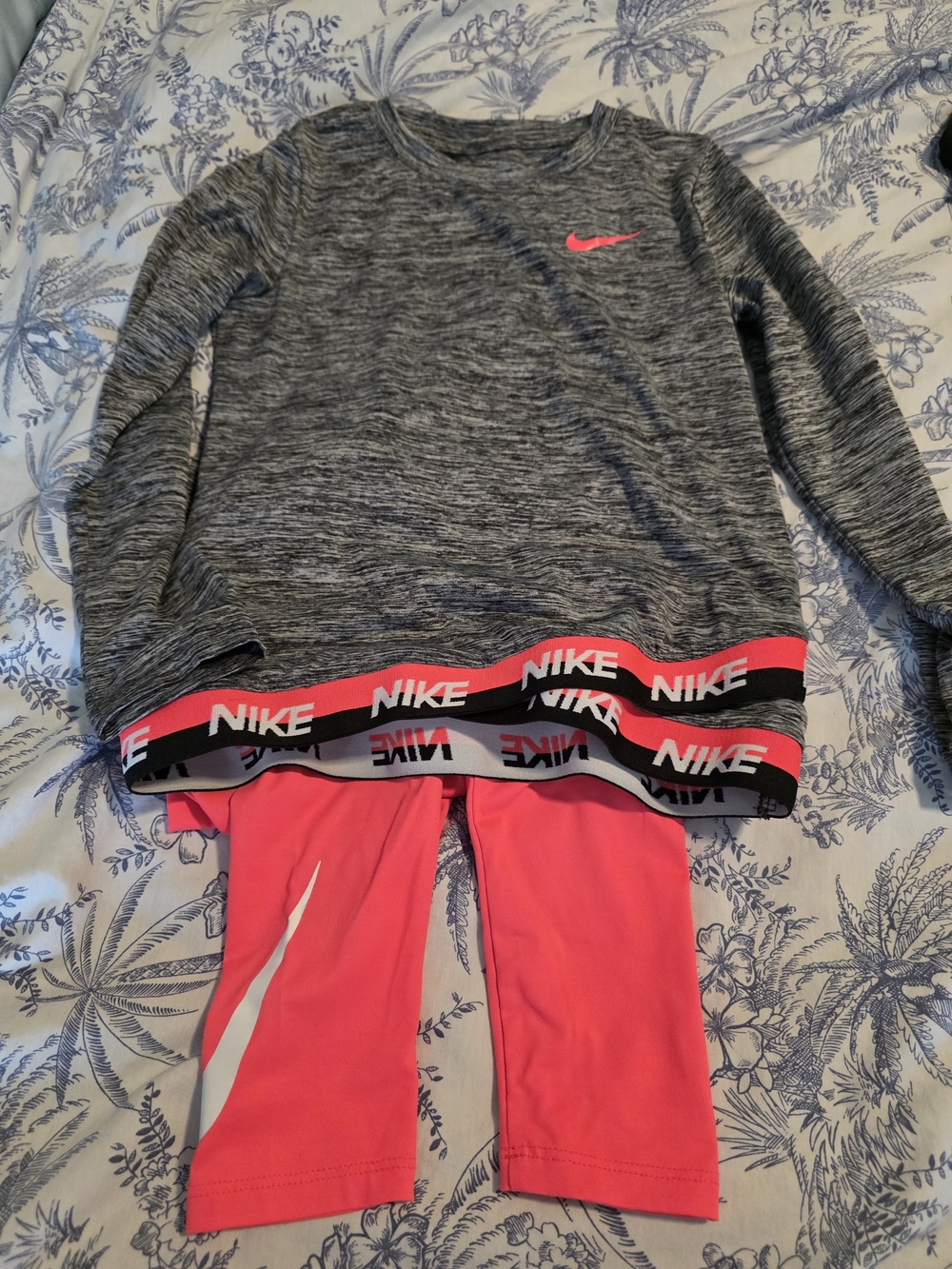 Nike Gray Marled Pullover with Coral Accents and Coral Leggings